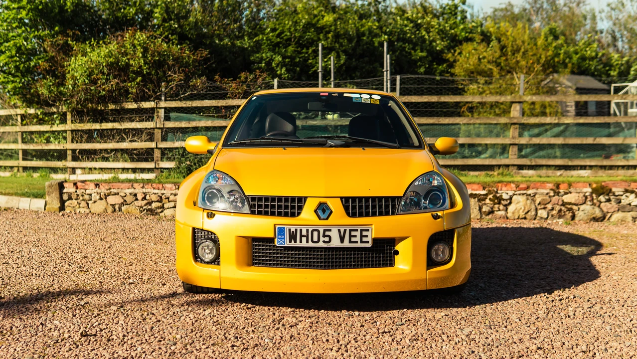 2005 Renault Clio 2nd Gen - Image 2 of 6