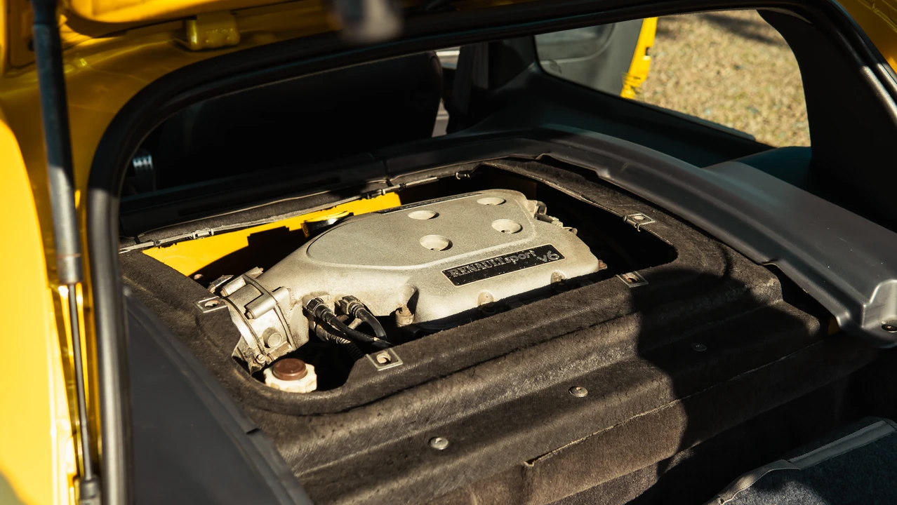 2005 Renault Clio 2nd Gen - Image 5 of 6