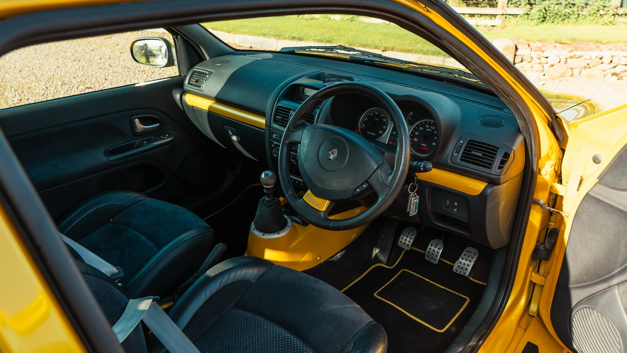 2005 Renault Clio 2nd Gen - Image 4 of 6