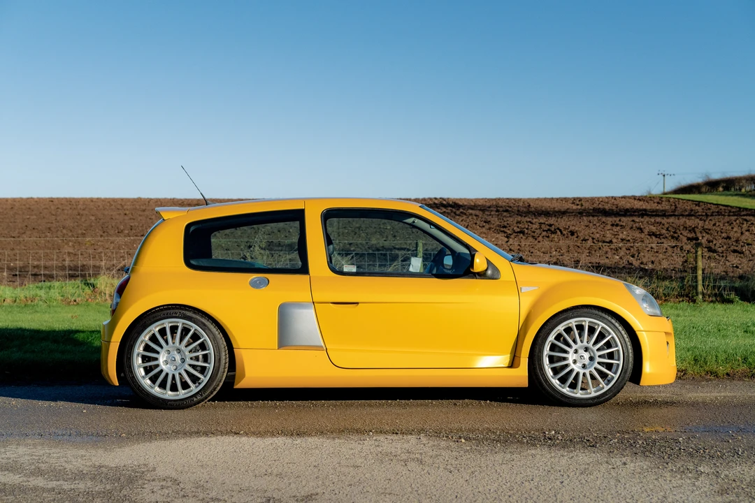 2005 Renault Clio 2nd Gen - Image 8 of 31