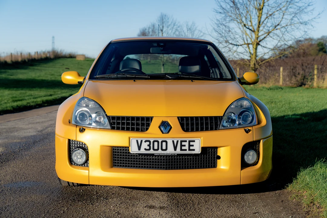 2005 Renault Clio 2nd Gen - Image 2 of 31