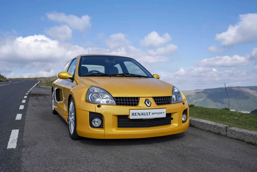 2005 Renault Clio 2nd Gen - Image 9 of 31