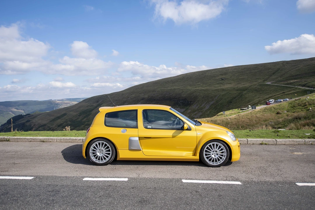 2005 Renault Clio 2nd Gen - Image 4 of 31