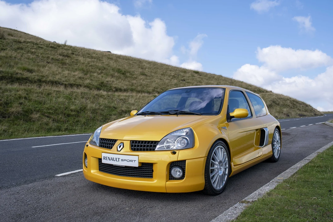 2005 Renault Clio 2nd Gen - Image 14 of 31