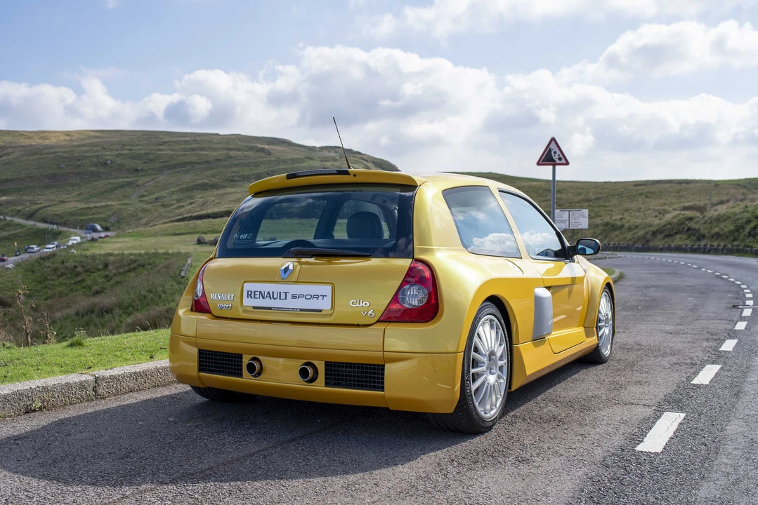 2005 Renault Clio 2nd Gen - Image 18 of 31