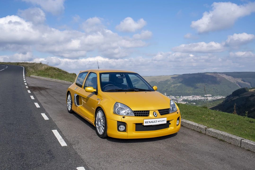2005 Renault Clio 2nd Gen - Image 16 of 31