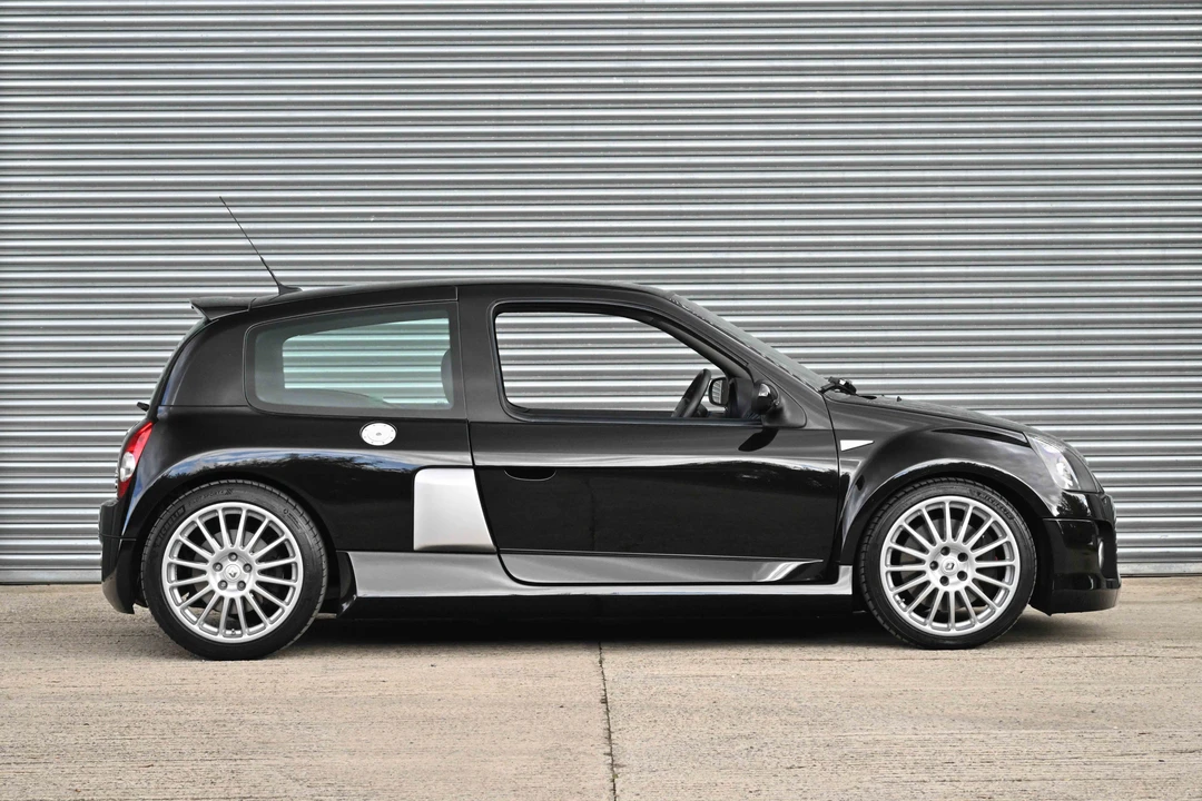2005 Renault Clio 2nd Gen - Image 18 of 31
