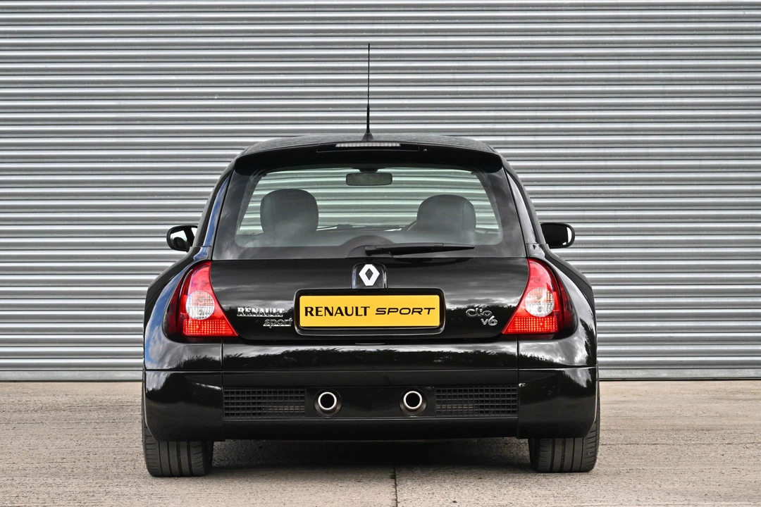 2005 Renault Clio 2nd Gen - Image 15 of 31