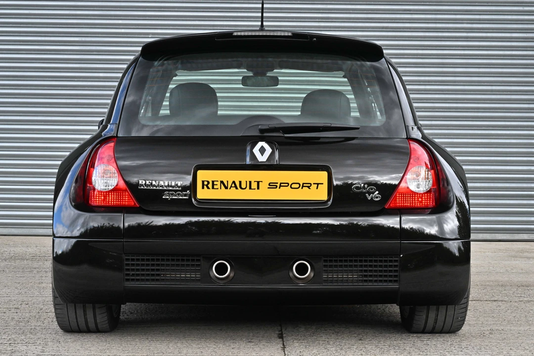 2005 Renault Clio 2nd Gen - Image 16 of 31