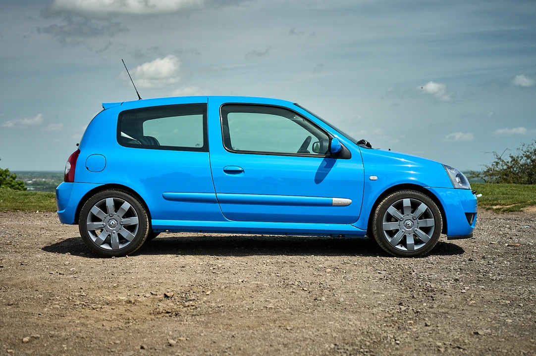 2005 Renault Clio 2nd Gen - Image 8 of 31