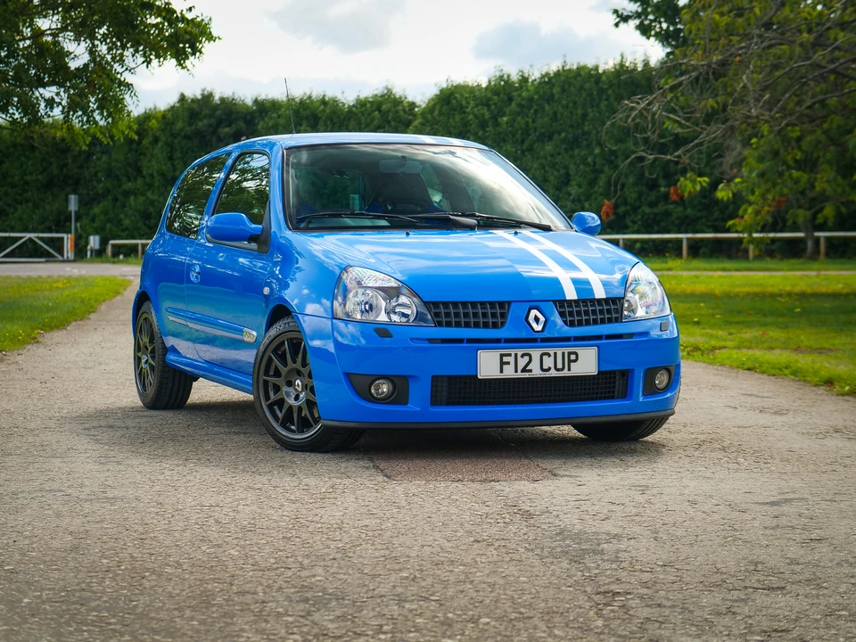 2005 Renault Clio 2nd Gen - Image 16 of 31
