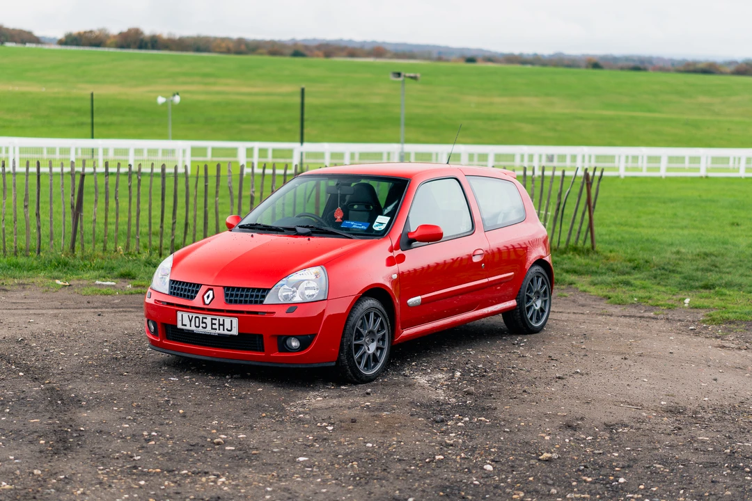 2005 Renault Clio 2nd Gen - Image 11 of 31