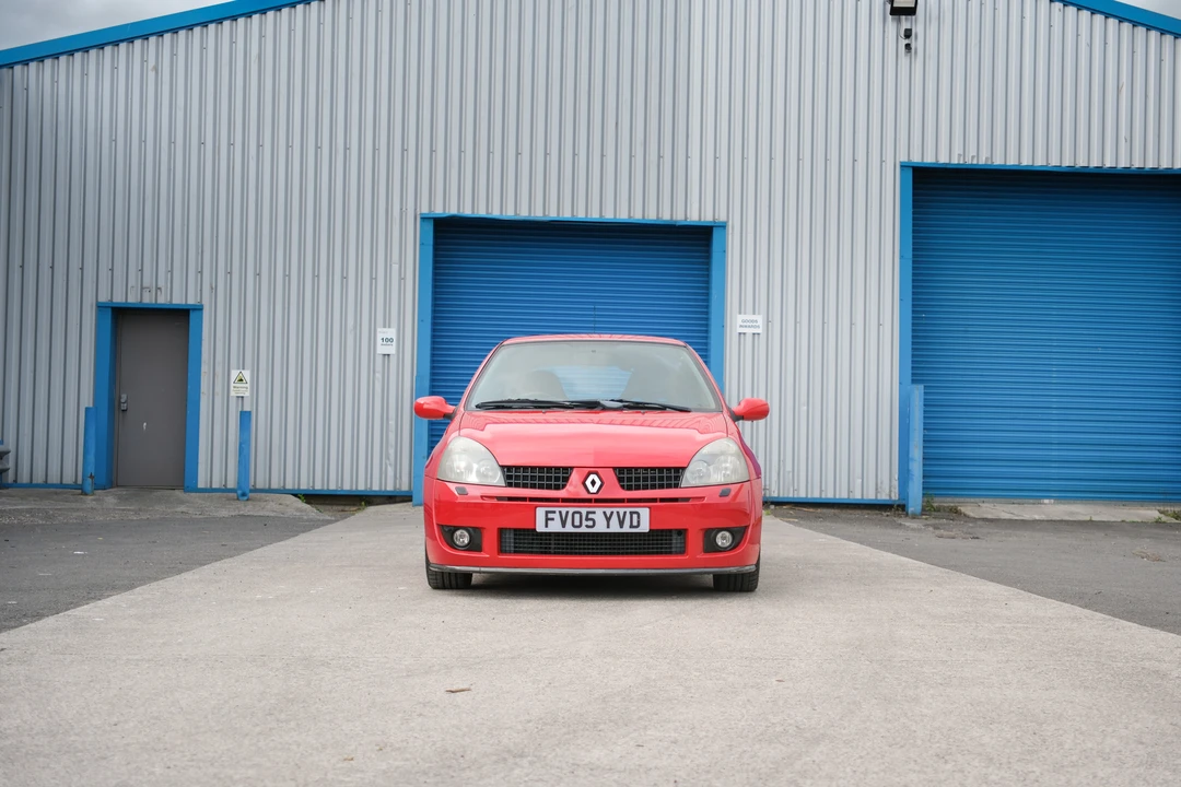 2005 Renault Clio 2nd Gen - Image 2 of 31