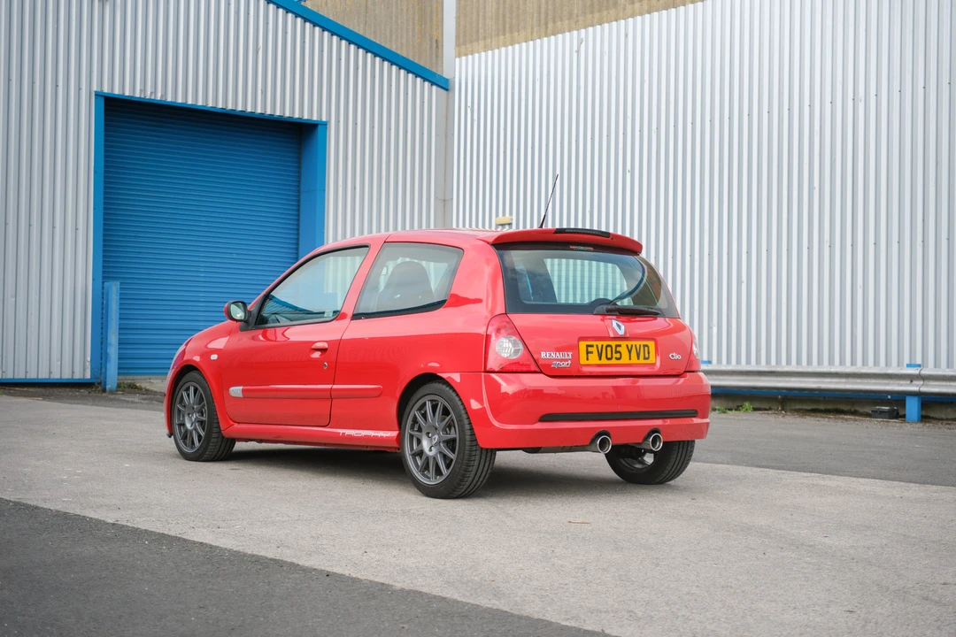 2005 Renault Clio 2nd Gen - Image 11 of 31