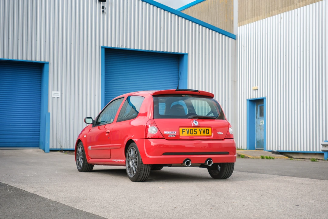 2005 Renault Clio 2nd Gen - Image 12 of 31