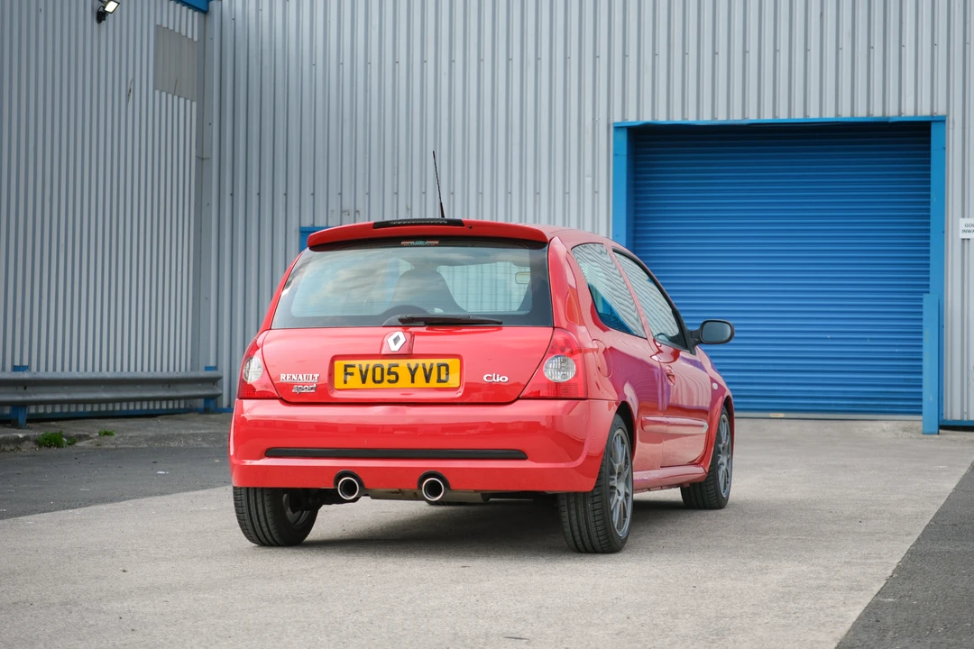 2005 Renault Clio 2nd Gen - Image 14 of 31