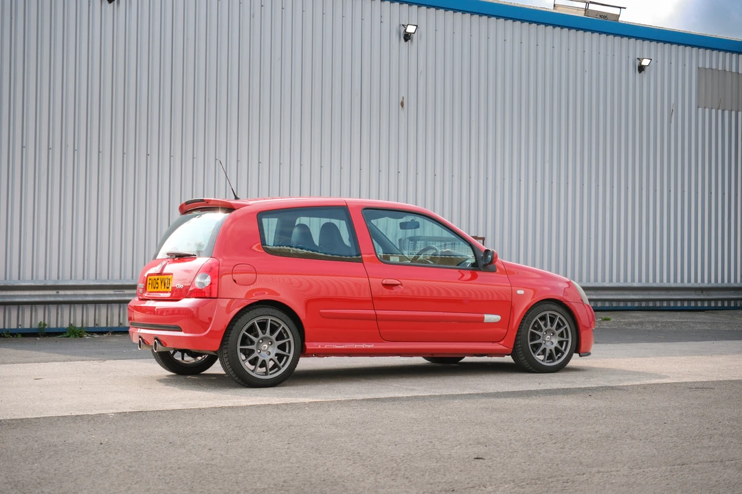 2005 Renault Clio 2nd Gen - Image 27 of 31