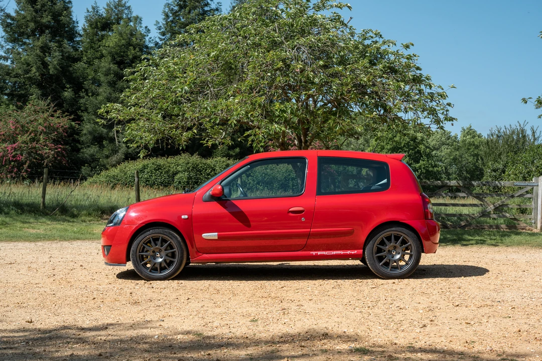 2005 Renault Clio 2nd Gen - Image 9 of 31