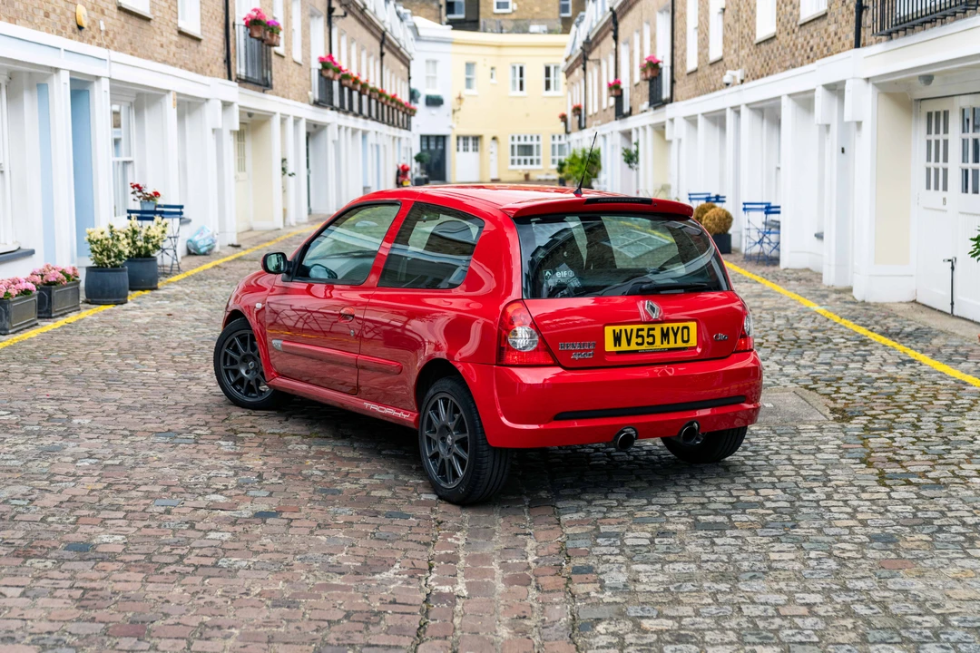 2005 Renault Clio 2nd Gen - Image 13 of 31