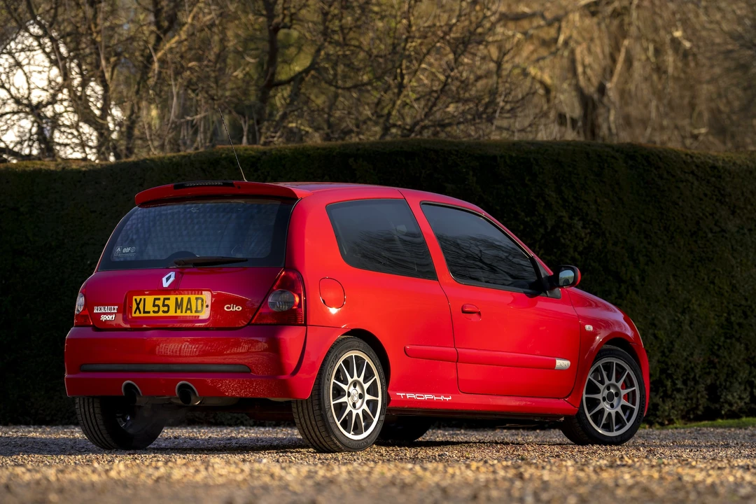 2005 Renault Clio 2nd Gen - Image 8 of 31