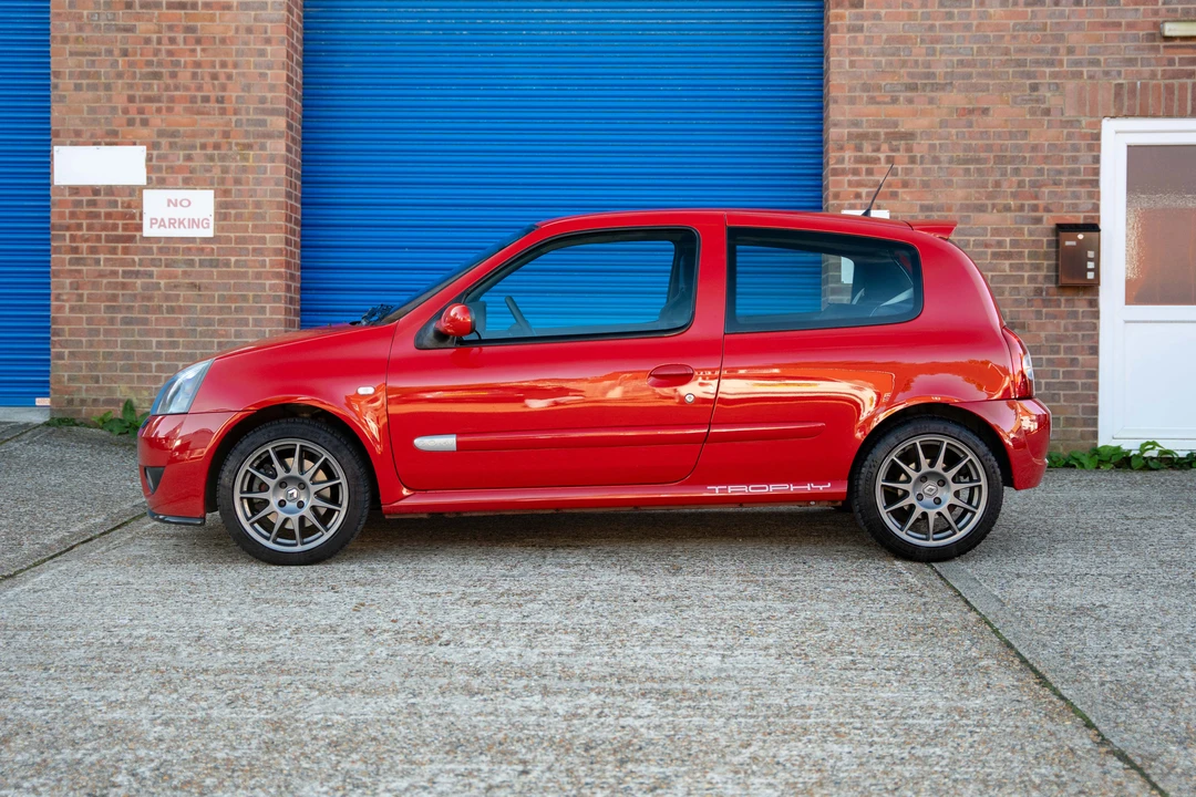 2005 Renault Clio 2nd Gen - Image 12 of 31