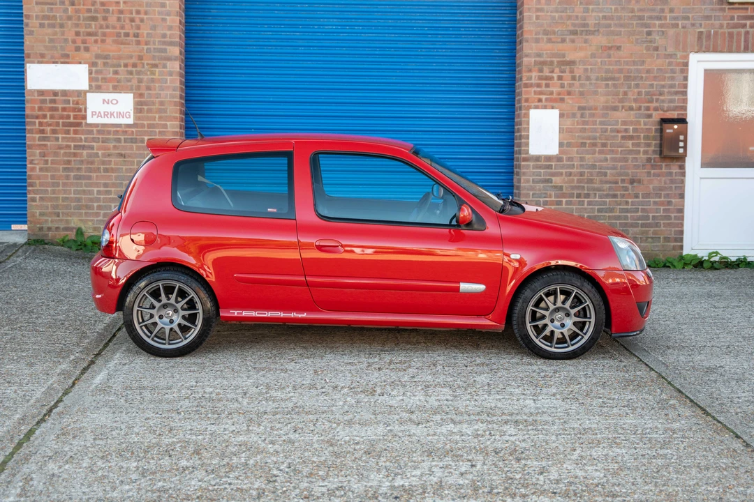 2005 Renault Clio 2nd Gen - Image 8 of 31