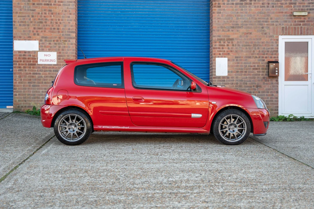 2005 Renault Clio 2nd Gen - Image 16 of 31
