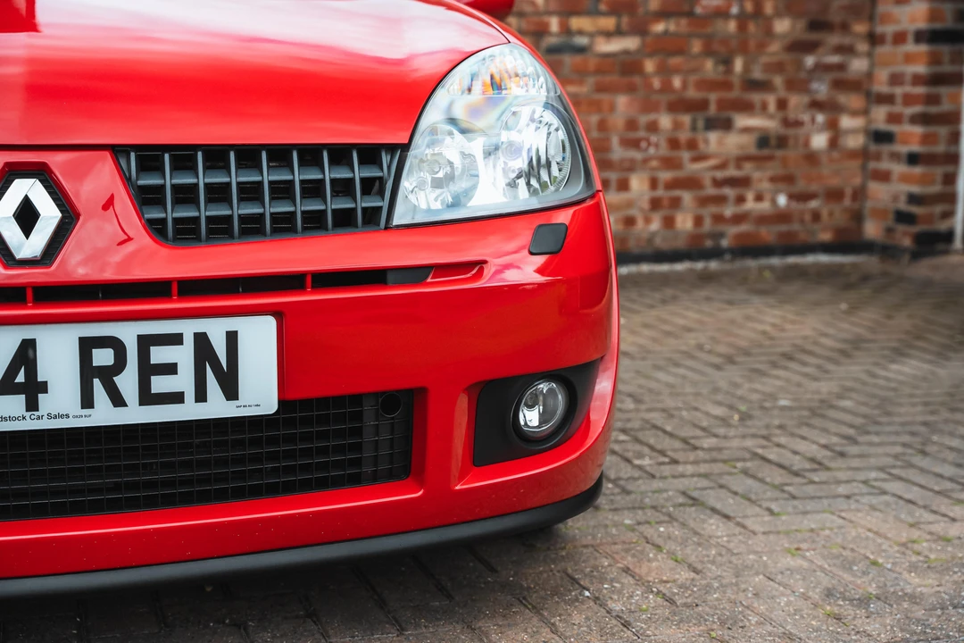 2005 Renault Clio 2nd Gen - Image 12 of 31