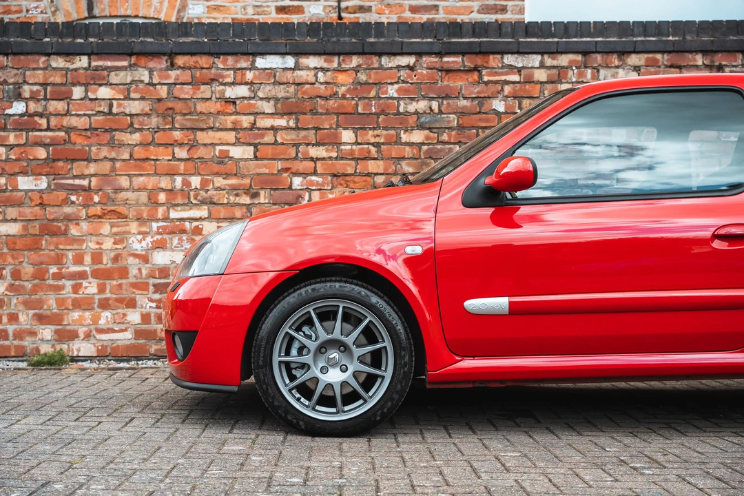 2005 Renault Clio 2nd Gen - Image 27 of 31