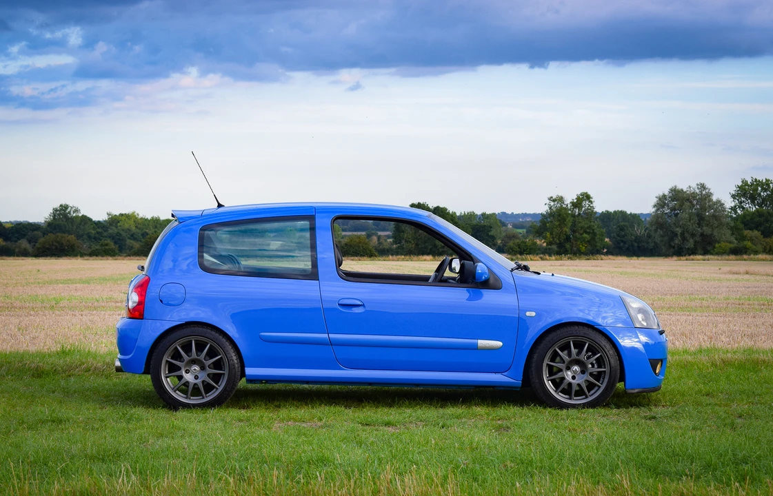 2005 Renault Clio 2nd Gen - Image 10 of 31