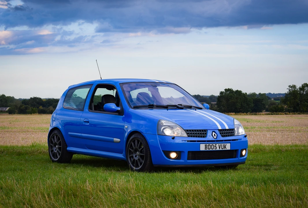 2005 Renault Clio 2nd Gen - Image 2 of 31