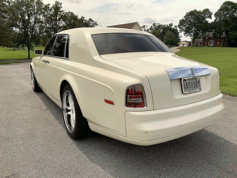2005 Rolls-Royce Phantom VII - Image 8 of 21