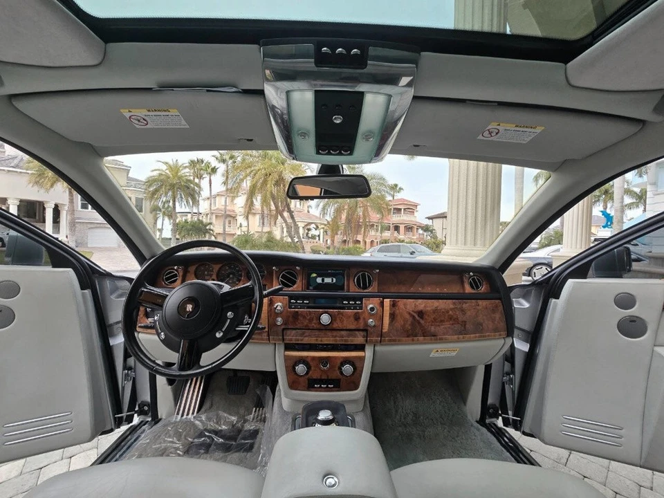 2005 Rolls-Royce Phantom VII - Image 11 of 21
