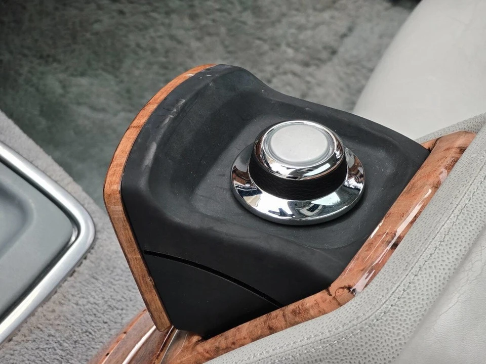 2005 Rolls-Royce Phantom VII - Image 17 of 21