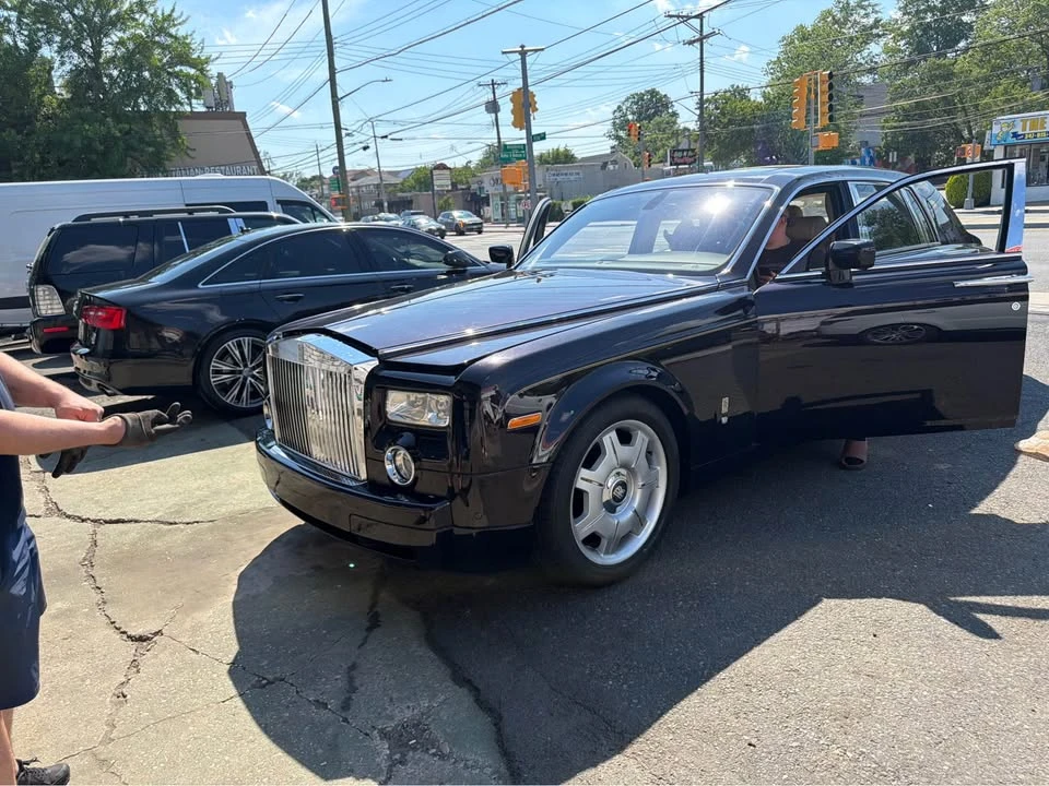 2005 Rolls-Royce Phantom VII - Image 3 of 7