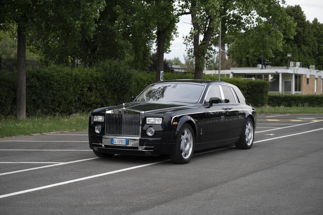 2005 Rolls-Royce Phantom VII - Image 7 of 31