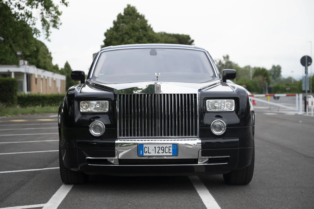 2005 Rolls-Royce Phantom VII - Image 9 of 31