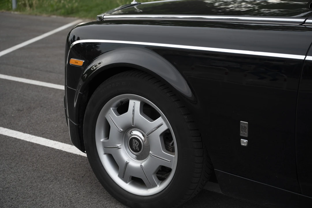 2005 Rolls-Royce Phantom VII - Image 26 of 31