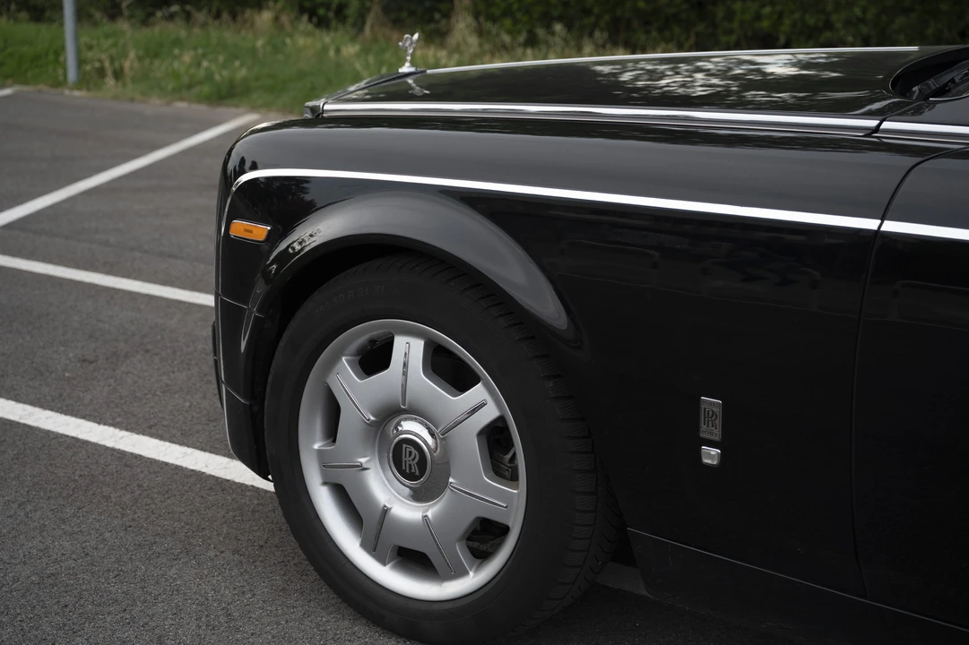 2005 Rolls-Royce Phantom VII - Image 27 of 31