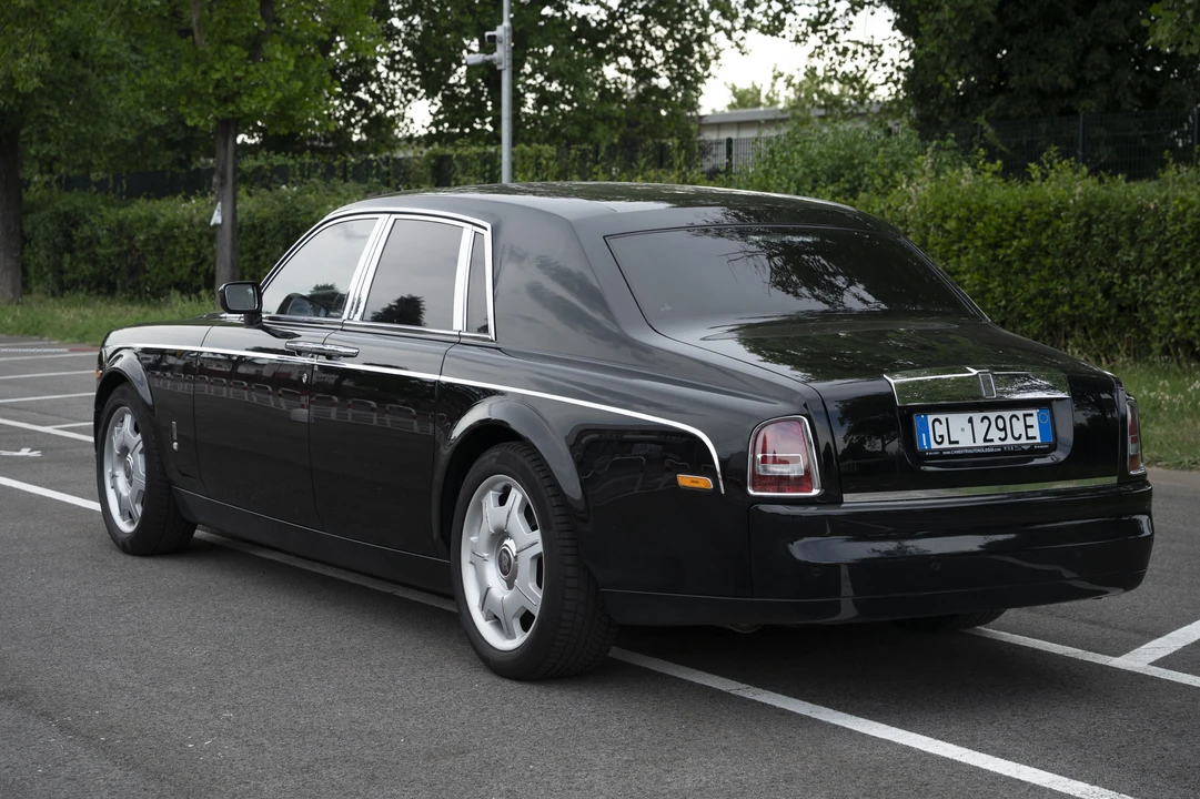2005 Rolls-Royce Phantom VII - Image 11 of 31