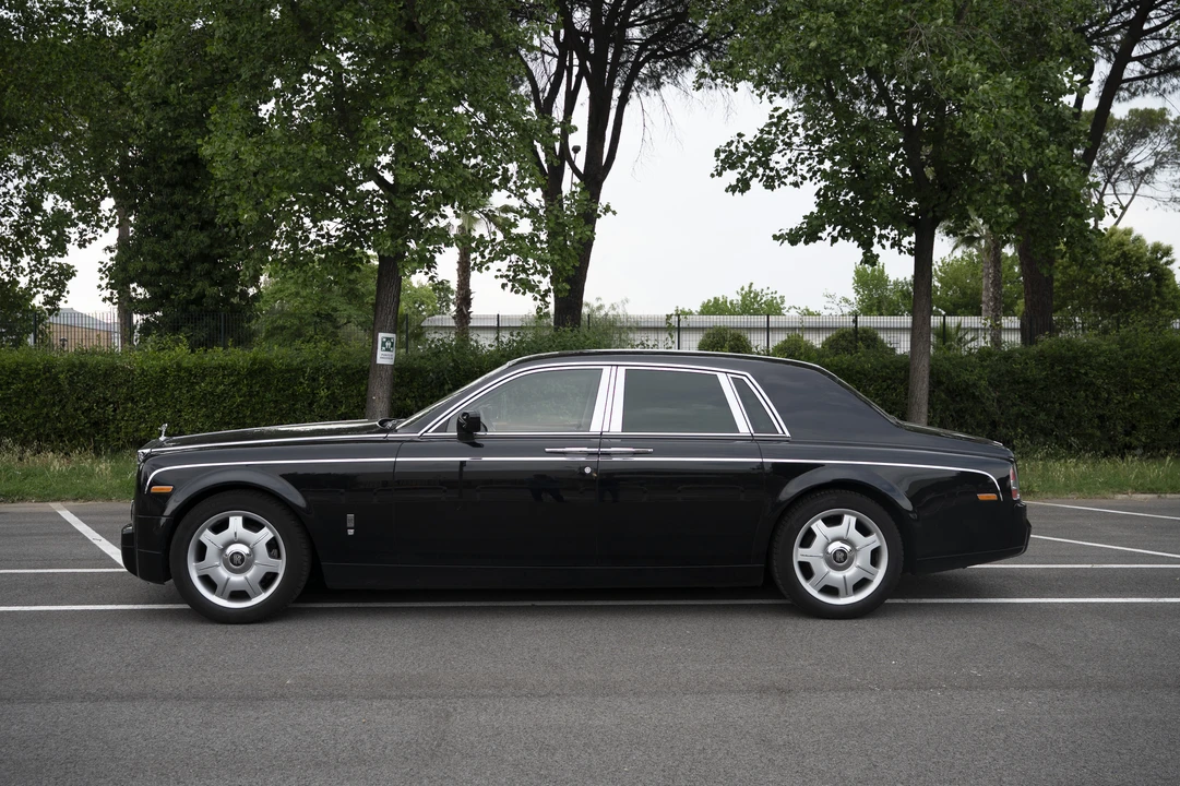 2005 Rolls-Royce Phantom VII - Image 12 of 31