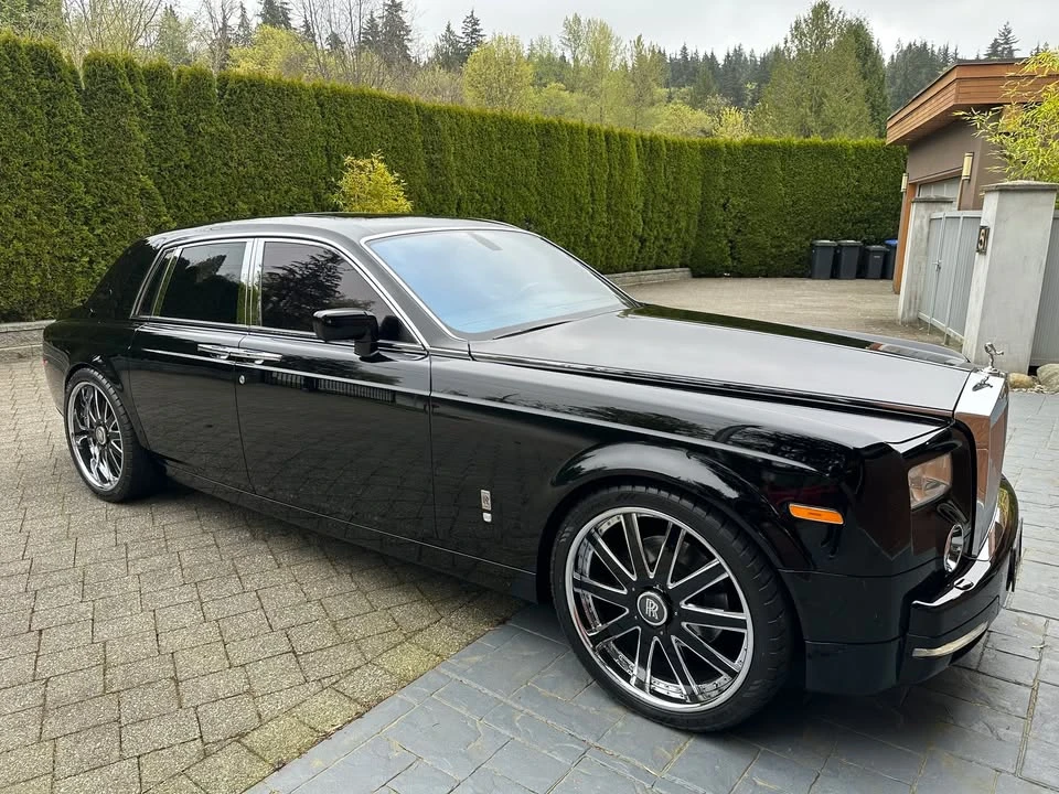 2005 Rolls-Royce Phantom VII - Image 9 of 12