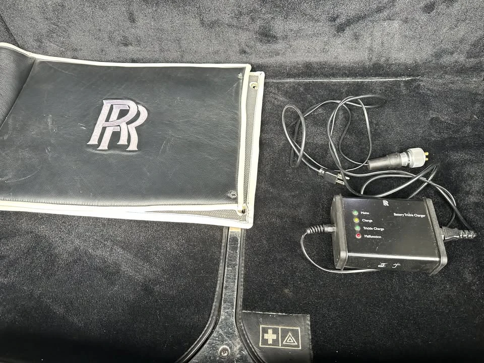 2005 Rolls-Royce Phantom VII - Image 11 of 12