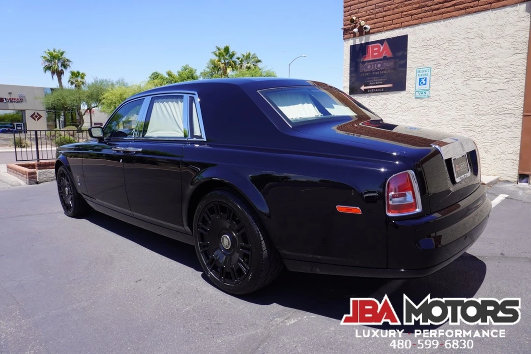 2005 Rolls-Royce Phantom VII - Image 4 of 12