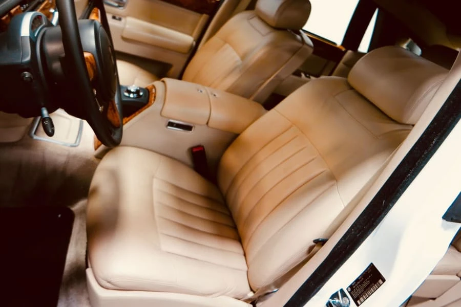 2005 Rolls-Royce Phantom VII - Image 4 of 8