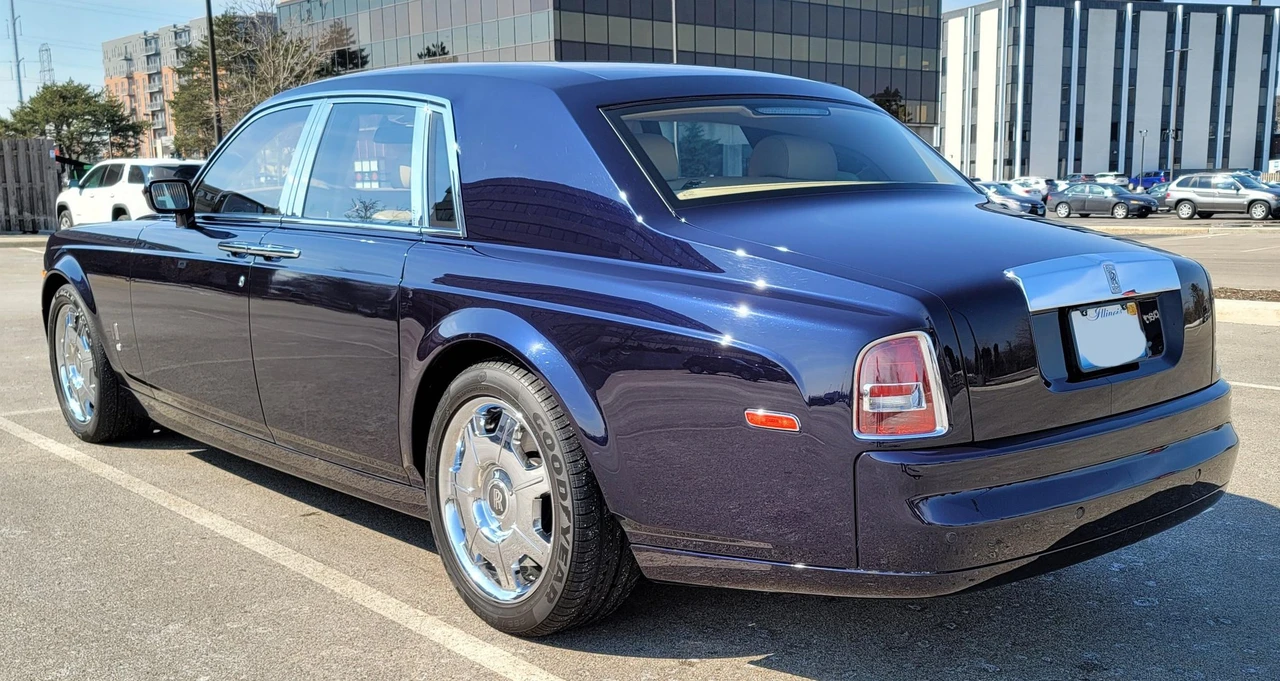 2005 Rolls-Royce Phantom VII - Image 4 of 31
