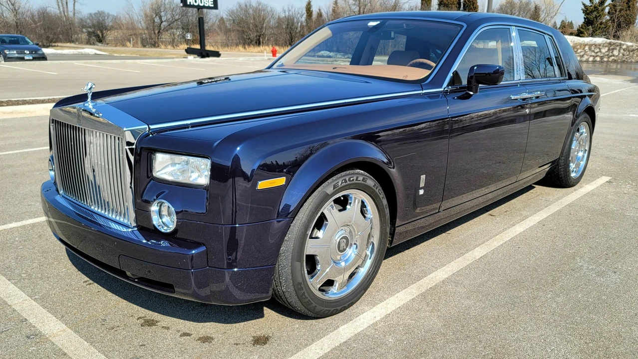 2005 Rolls-Royce Phantom VII - Image 3 of 31