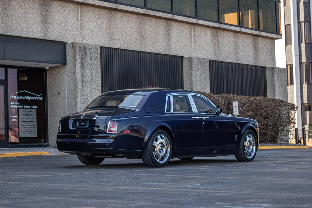 2005 Rolls-Royce Phantom VII - Image 12 of 31