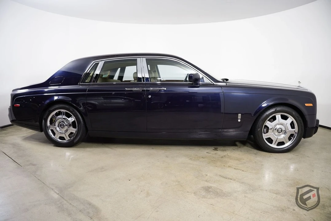 2005 Rolls-Royce Phantom VII - Image 10 of 12