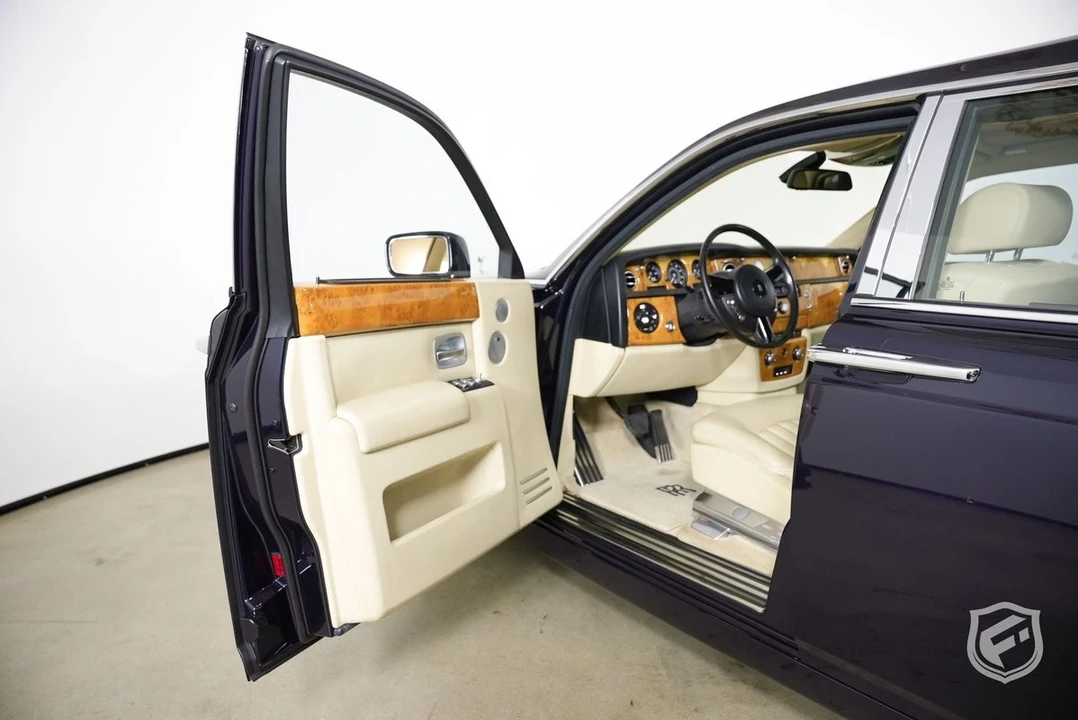 2005 Rolls-Royce Phantom VII - Image 12 of 12